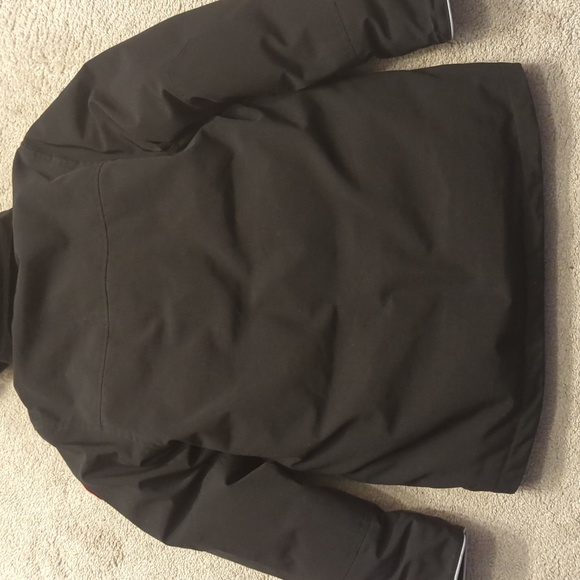 Canada Goose Kids Logan Parka - Picture 5 of 12